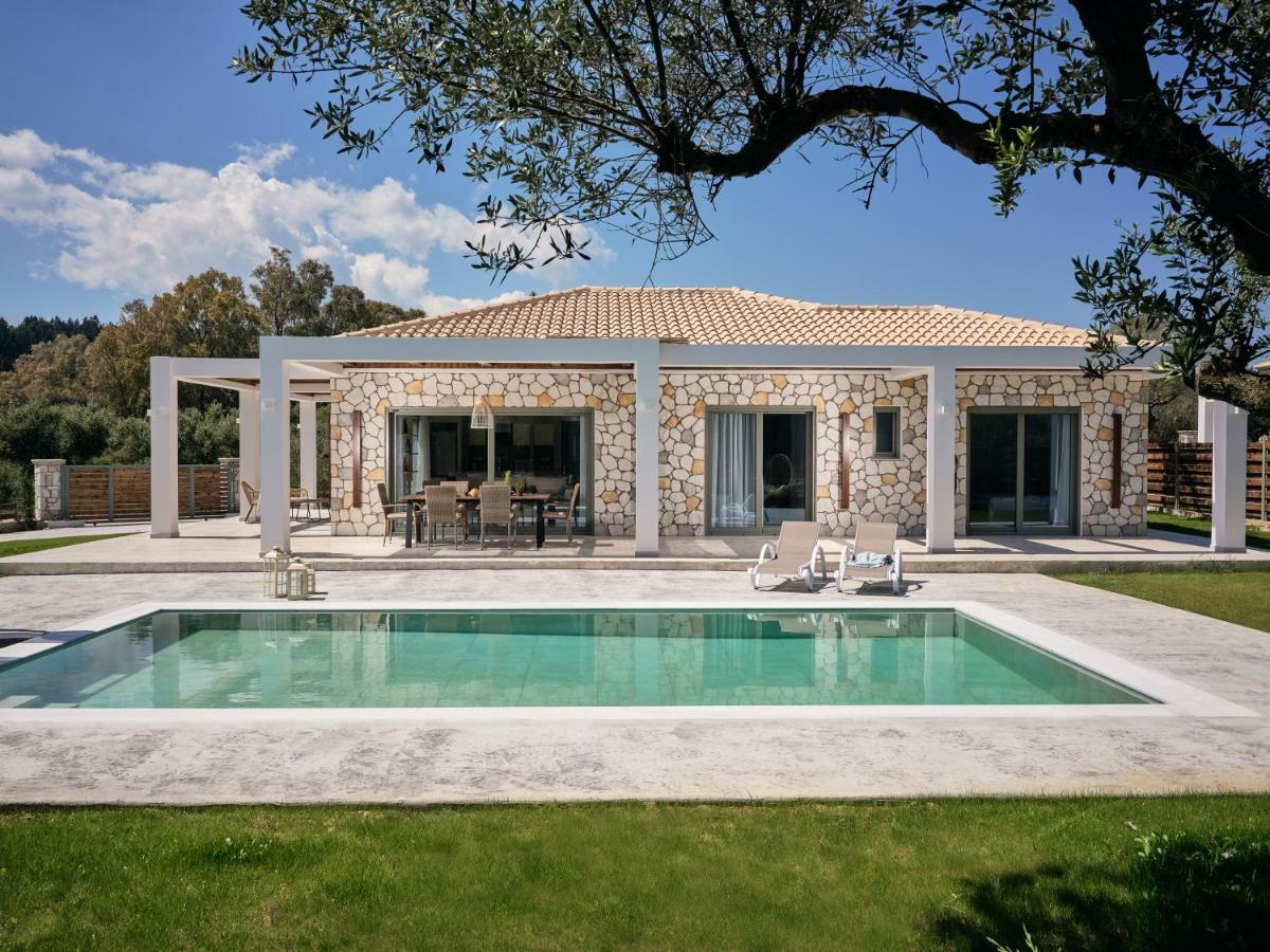 Gerakas Luxury Villas Vasilikí Exteriör bild